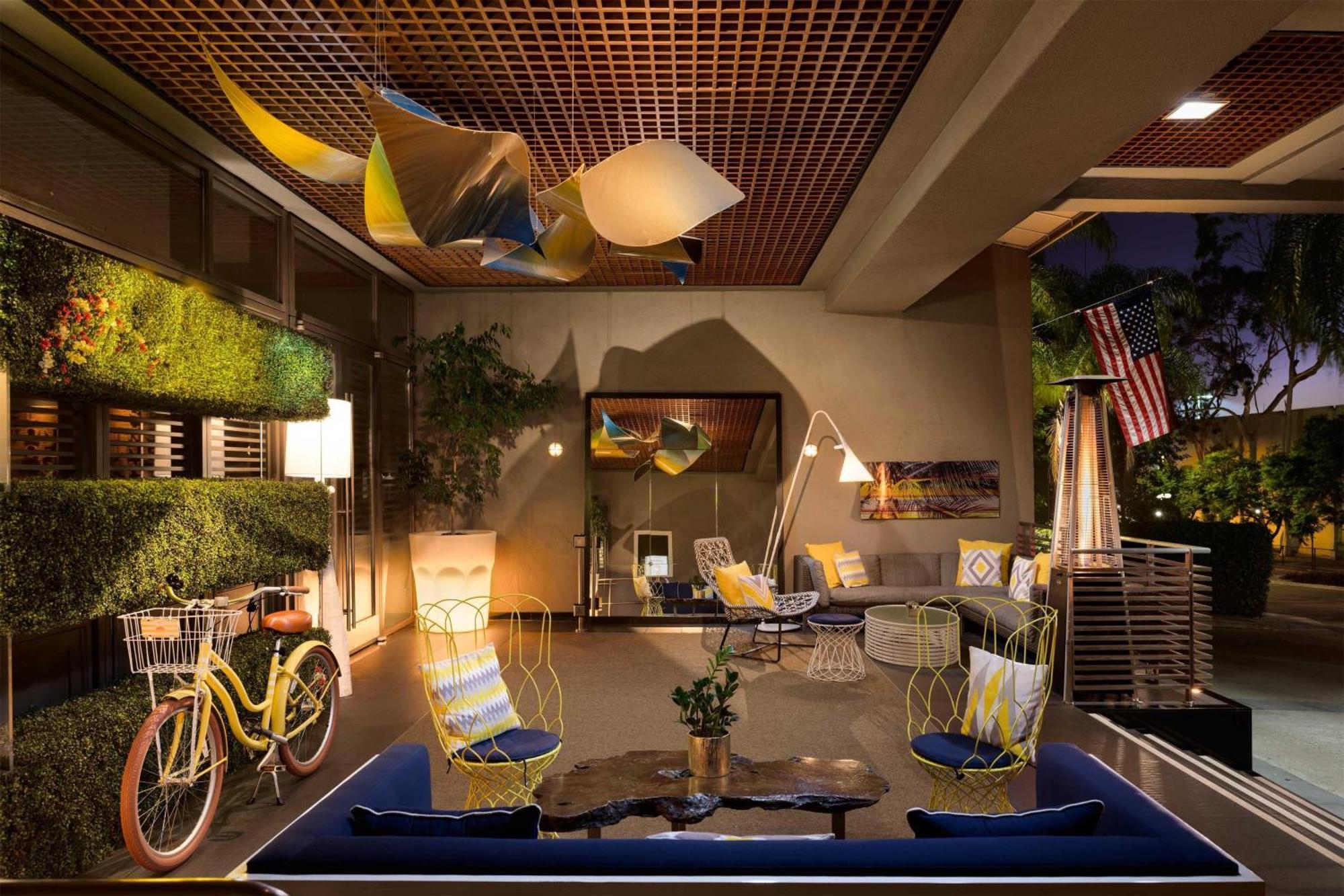 Hyatt Centric Delfina Hotel Santa Monica